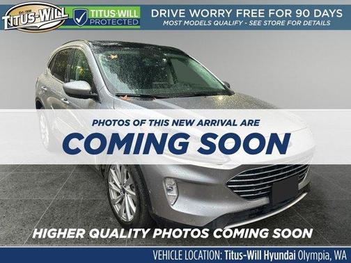 2021 Ford Escape Titanium Hybrid