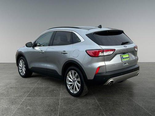 2021 Ford Escape Titanium Hybrid