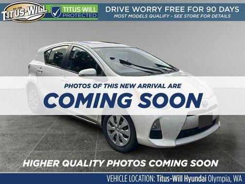 2013 Toyota Prius c 