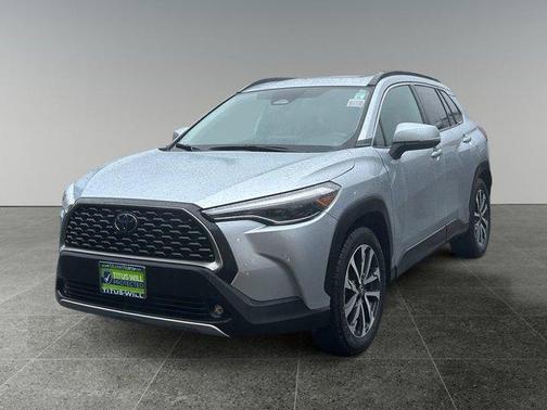 2024 Toyota Corolla Cross XLE