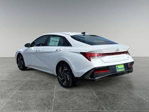 2025 Hyundai ELANTRA HEV Limited