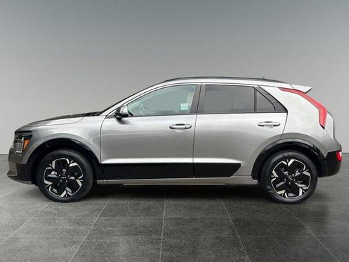 Steel Gray 2023 Kia Niro EV Wind