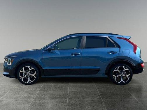 2024 Kia Niro EX Touring