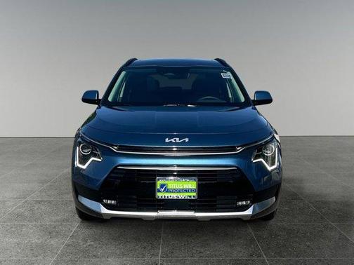 2024 Kia Niro EX Touring