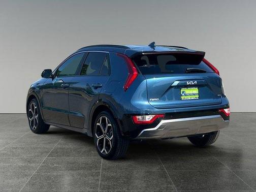 2024 Kia Niro EX Touring