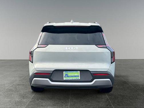 2024 Kia EV9 Wind