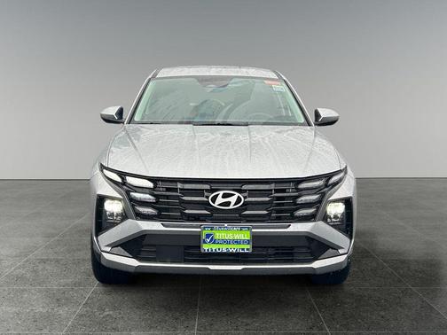 Shimmering Silver 2026 Hyundai TUCSON SE