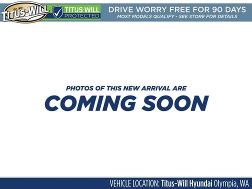 Ceramic White 2023 Hyundai VENUE Limited