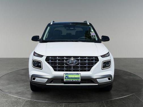 Ceramic White 2023 Hyundai VENUE Limited
