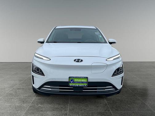 Lunar White 2023 Hyundai KONA EV Limited