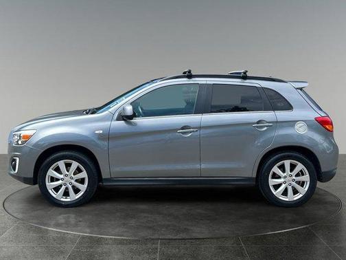 Gray 2015 Mitsubishi Outlander Sport SE
