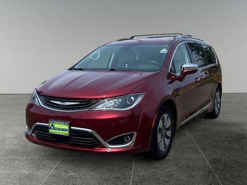 2018 Chrysler Pacifica Hybrid Limited
