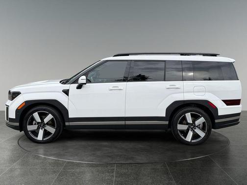 White 2024 Hyundai SANTA FE HEV Limited