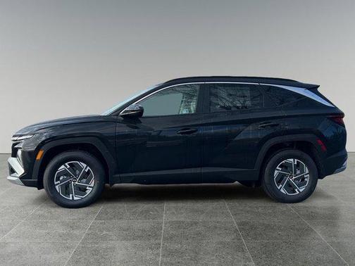 2025 Hyundai TUCSON Hybrid Blue