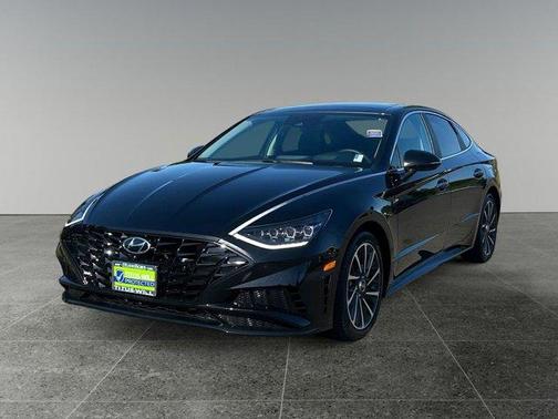 2022 Hyundai SONATA Limited
