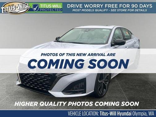 2025 Nissan Altima SR