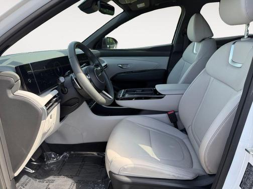 Pearl 2025 Hyundai TUCSON Hybrid Limited