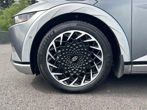 Gray 2023 Hyundai IONIQ 5 Limited
