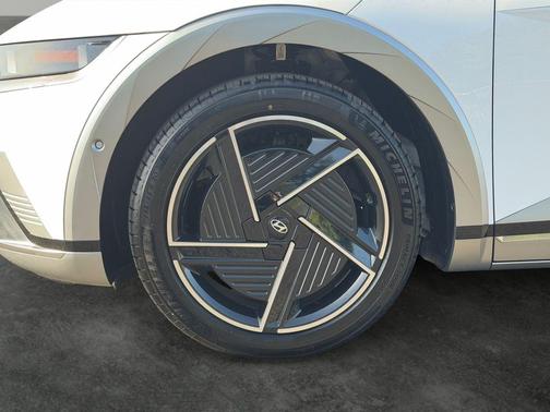 Atlas 2025 Hyundai IONIQ 5 Limited