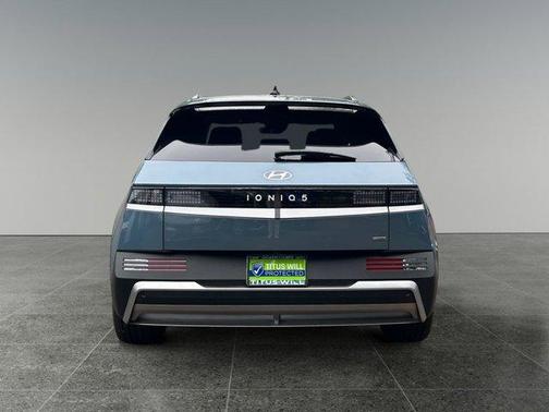 2025 Hyundai IONIQ 5 SEL