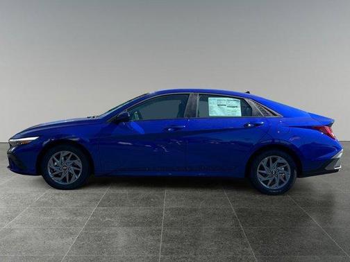 2025 Hyundai ELANTRA HEV Blue