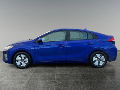 2020 Hyundai IONIQ Hybrid Blue