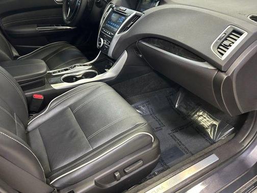 2018 Acura TLX V6 Advance