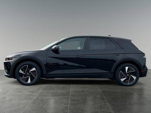 2025 Hyundai IONIQ 5 SE