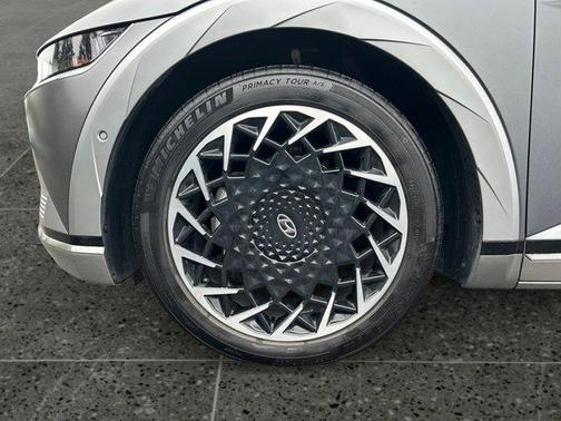 Gray 2024 Hyundai IONIQ 5 Limited