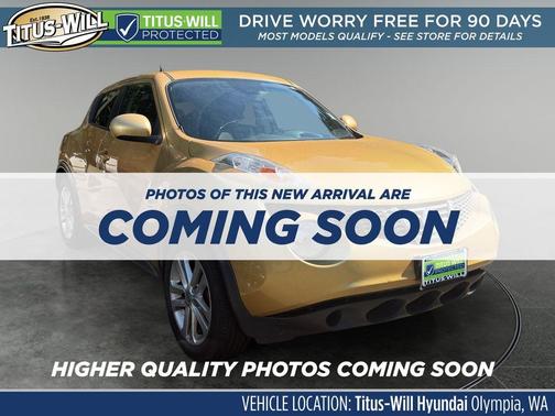 Atomic Gold 2013 Nissan Juke SV