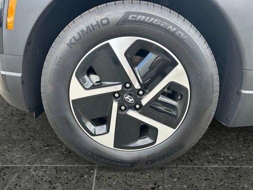 Black 2026 Hyundai IONIQ 9 SE