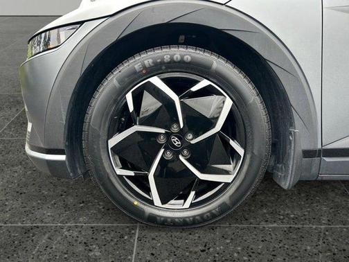 Gray 2023 Hyundai IONIQ 5 SEL