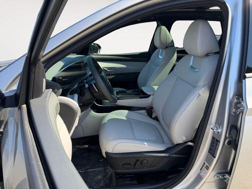Shimmering Silver 2025 Hyundai TUCSON Hybrid Limited