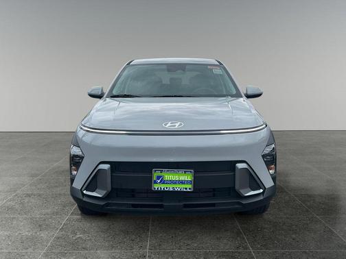 Cyber Gray Metallic 2026 Hyundai KONA SE