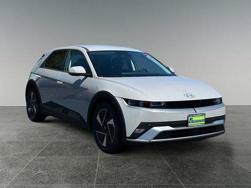 2025 Hyundai IONIQ 5 SE