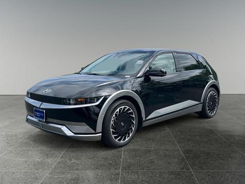 Black 2023 Hyundai IONIQ 5 Limited