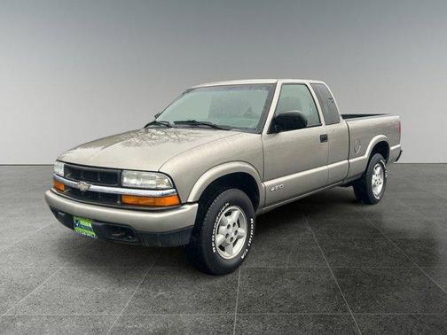 2003 Chevrolet S-10 LS