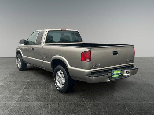 2003 Chevrolet S-10 LS