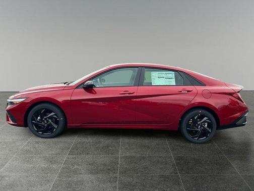 2026 Hyundai ELANTRA SEL