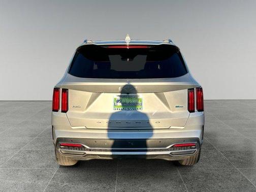 2022 Kia Sorento Plug-In Hybrid SX