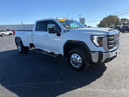 2025 GMC Sierra 3500 SLT