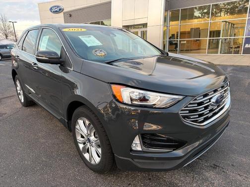 2021 Ford Edge Titanium