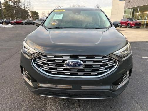 2021 Ford Edge Titanium