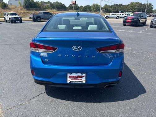 2018 Hyundai SONATA SE