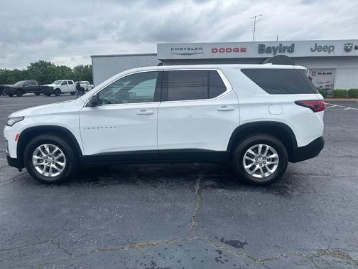 2023 Chevrolet Traverse LS
