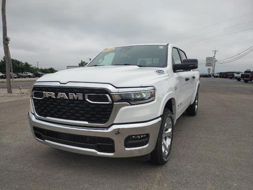 Bright White 2026 RAM 1500 Big Horn/Lone Star