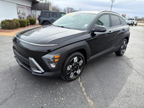 2024 Hyundai KONA SEL