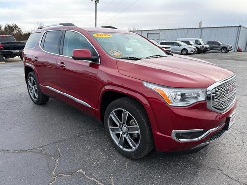 2019 GMC Acadia Denali