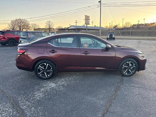 2024 Nissan Sentra SV