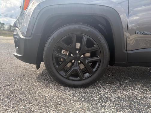 2017 Jeep Renegade Altitude